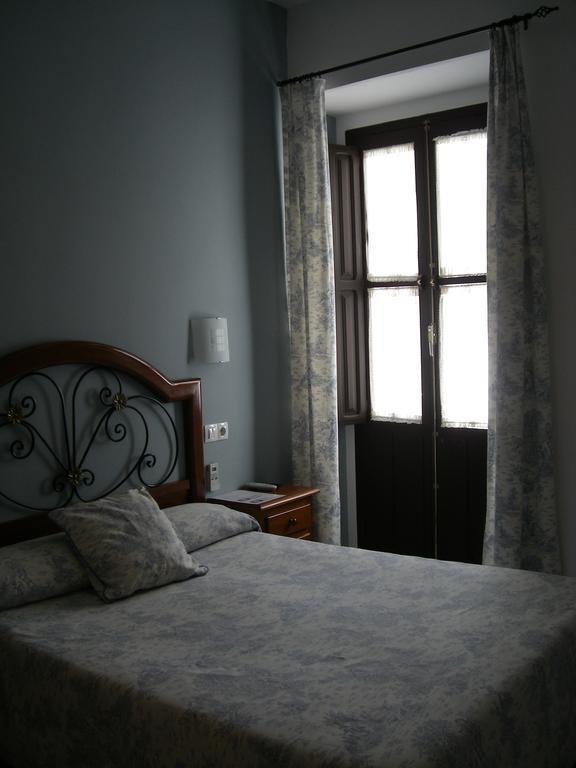 Hostal Azahar Cordoue Extérieur photo