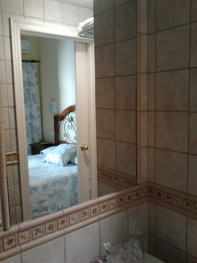 Hostal Azahar Cordoue Extérieur photo
